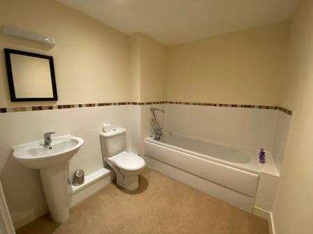 2 bedroom Flat to let in Jagoda Court, Haydon End, Haydon End, Swindon, SN25