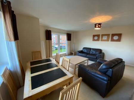 2 bedroom Flat to let in Florey Court, Okus Road, Old Town, Swindon, SN1