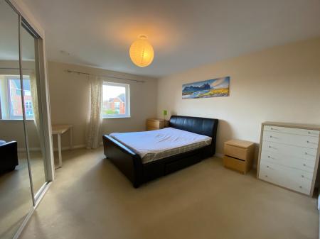 2 bedroom Flat to let in Florey Court, Okus Road, Old Town, Swindon, SN1