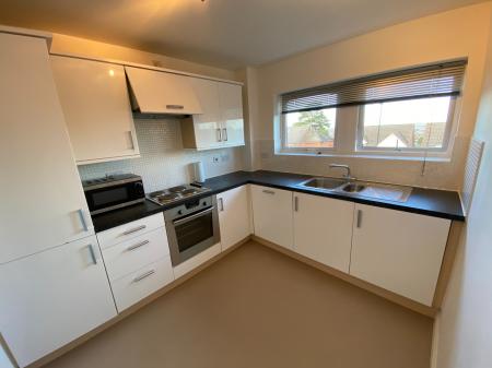 2 bedroom Flat to let in Florey Court, Okus Road, Old Town, Swindon, SN1