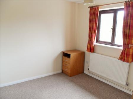 1 bedroom Mews house to let in Risingham Mead, Westlea, Swindon, SN5