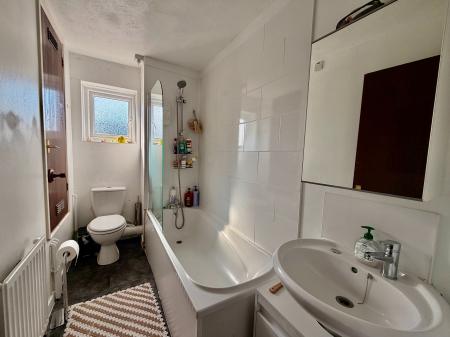 2 bedroom Semi-detached house for sale in Mildmay Close, Grange Park, Swindon, SN5