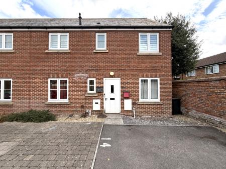 Ermin Mews, Stratton St Margaret, Swindon, SN3