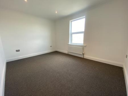 2 bedroom Terraced House to let in Omdurman Street, Swindon, SN2