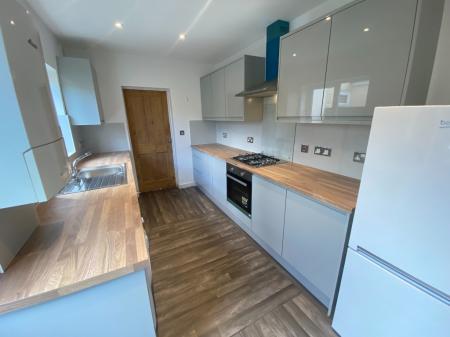 2 bedroom Terraced House to let in Omdurman Street, Swindon, SN2