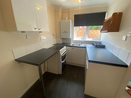1 bedroom Terraced House to let in Risingham Mead, Westlea, Swindon, SN5