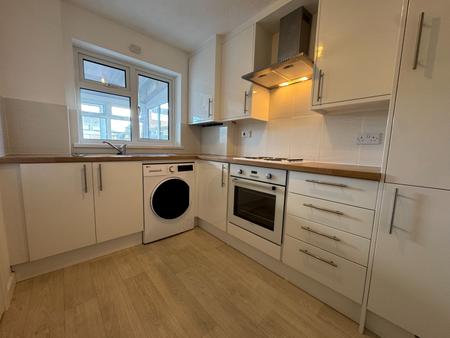 2 bedroom Terraced House to let in Sedgebrook, Liden, Swindon, SN3