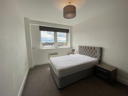 1 bedroom Flat to let in Farnsby Street, Central, Swindon, SN1