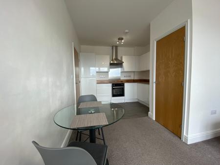 1 bedroom Flat to let in Farnsby Street, Central, Swindon, SN1