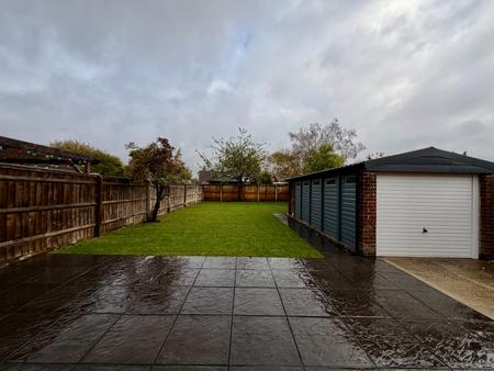 2 bedroom Semi-detached bungalow to let in Swallowdale, Covingham, Swindon, SN3