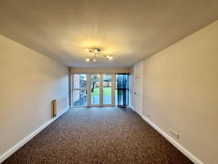 2 bedroom Semi-detached bungalow to let in Swallowdale, Covingham, Swindon, SN3
