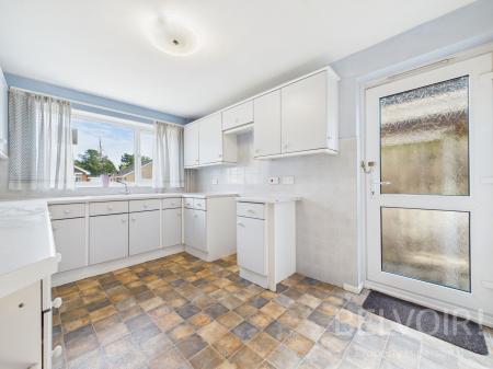 4 bedroom Detached house for sale in Beech Close, Hanwood, Shrewsbury, SY5