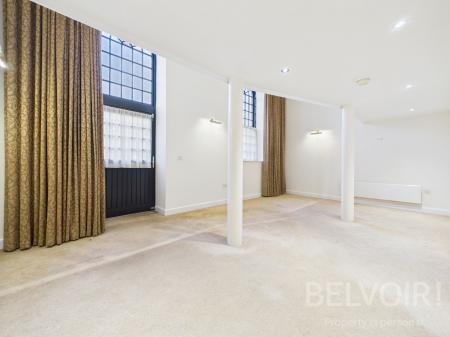 3 bedroom Town house for sale in Benbow Quay, Shrewsbury, SY1