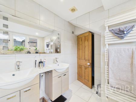 3 bedroom Detached house for sale in Bynner Street, Belle Vue, Shrewsbury, SY3