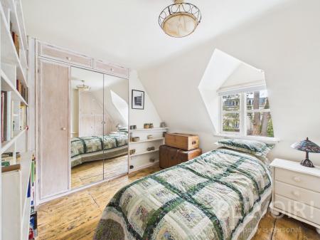 3 bedroom Town house for sale in Claremont Hill, Town Centre, Shrewsbury, SY1