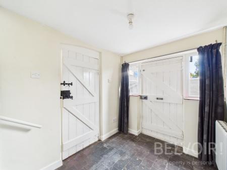 2 bedroom Terraced House for sale in Cross Houses, Shrewsbury, SY5