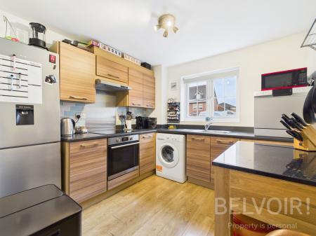 2 bedroom Flat for sale in Greenfields Gardens, Greenfields, Shrewsbury, SY1