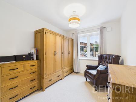 2 bedroom Flat for sale in Greenfields Gardens, Greenfields, Shrewsbury, SY1