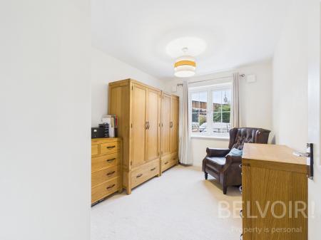 2 bedroom Flat for sale in Greenfields Gardens, Greenfields, Shrewsbury, SY1