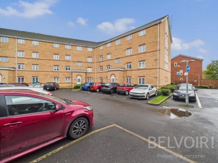 2 bedroom Flat for sale in Greenfields Gardens, Greenfields, Shrewsbury, SY1