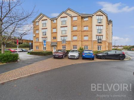 2 bedroom Flat for sale in Greenfields Gardens, Greenfields, Shrewsbury, SY1