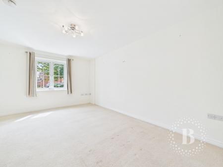 2 bedroom Flat for sale in Greenfields Gardens, Greenfields, Shrewsbury, SY1