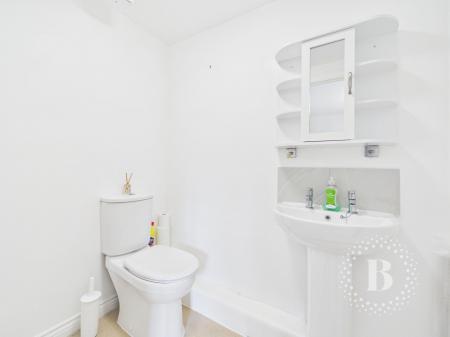 2 bedroom Flat for sale in Greenfields Gardens, Greenfields, Shrewsbury, SY1