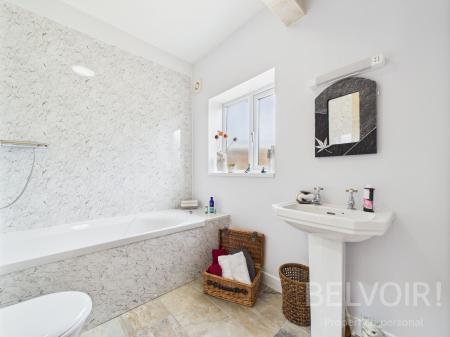 3 bedroom Bungalow for sale in Greenhill Bank, Ellesmere, SY12