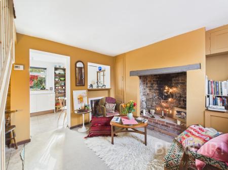 1 bedroom Terraced House for sale in Hermitage Walk, Mountfields, Shrewsbury, SY3