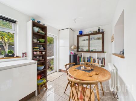 1 bedroom Terraced House for sale in Hermitage Walk, Mountfields, Shrewsbury, SY3