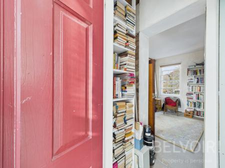 1 bedroom Terraced House for sale in Hermitage Walk, Mountfields, Shrewsbury, SY3