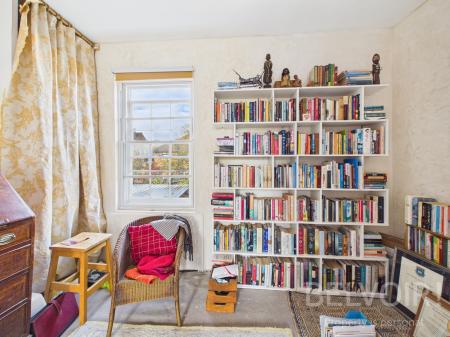 1 bedroom Terraced House for sale in Hermitage Walk, Mountfields, Shrewsbury, SY3