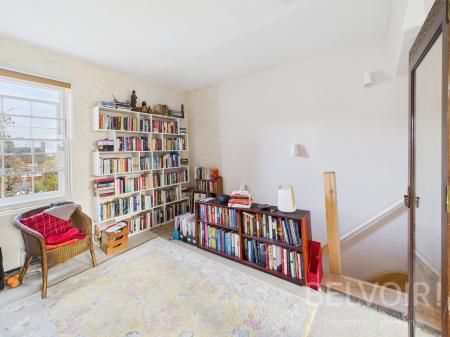1 bedroom Terraced House for sale in Hermitage Walk, Mountfields, Shrewsbury, SY3