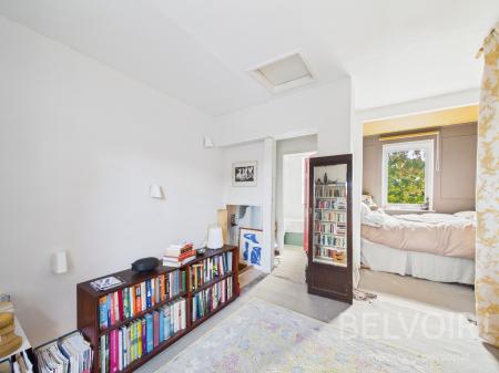 1 bedroom Terraced House for sale in Hermitage Walk, Mountfields, Shrewsbury, SY3