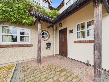 3 bedroom Detached house for sale in Lea Cross, Pontesbury, Shrewsbury, SY5