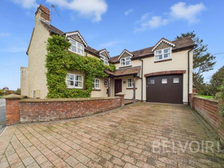 3 bedroom Detached house for sale in Lea Cross, Pontesbury, Shrewsbury, SY5