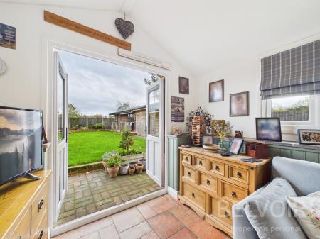 3 bedroom Detached house for sale in Lea Cross, Pontesbury, Shrewsbury, SY5