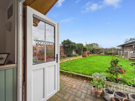 3 bedroom Detached house for sale in Lea Cross, Pontesbury, Shrewsbury, SY5