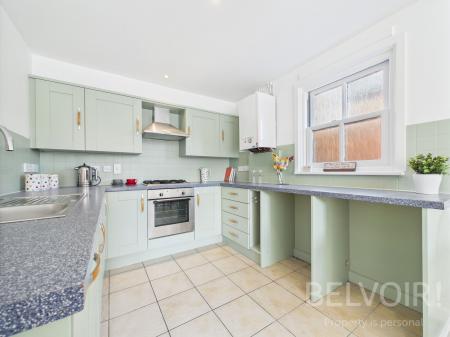 2 bedroom Flat for sale in Longner Street, Town Centre, Shrewsbury, SY3