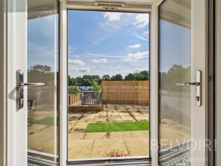 2 bedroom Flat for sale in Longner Street, Town Centre, Shrewsbury, SY3