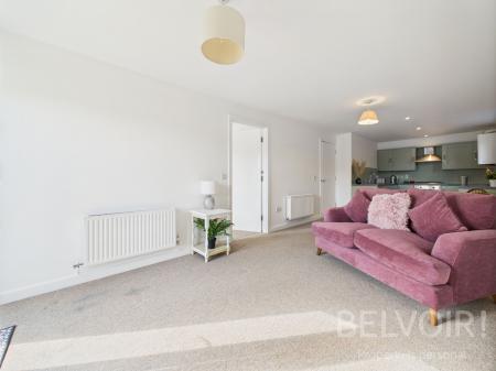 2 bedroom Flat for sale in Longner Street, Town Centre, Shrewsbury, SY3