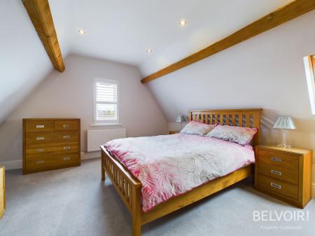 6 bedroom Detached house for sale in Longner Street, Mountfields, Shrewsbury, SY3