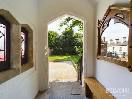 6 bedroom Detached house for sale in Longner Street, Mountfields, Shrewsbury, SY3