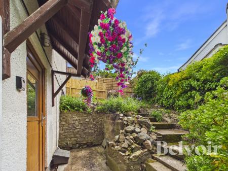 3 bedroom Detached house for sale in Lower Road, Pontesbury, Shrewsbury, SY5