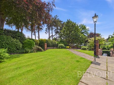 1 bedroom Flat for sale in Murivance, Town Centre, Shrewsbury, SY1