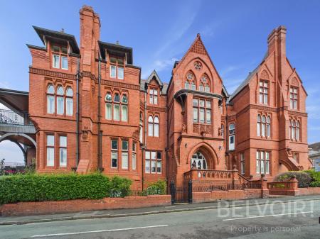 1 bedroom Flat for sale in Murivance, Town Centre, Shrewsbury, SY1