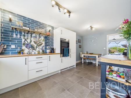 3 bedroom Semi-detached house for sale in Murrell Way, Shrewsbury, SY2