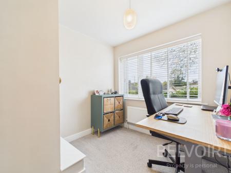 4 bedroom Semi-detached house for sale in Richmond Drive, Copthorne, Shrewsbury, SY3