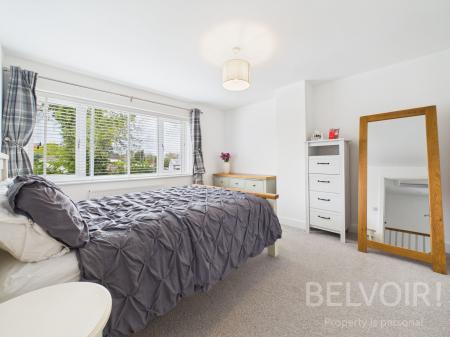 4 bedroom Semi-detached house for sale in Richmond Drive, Copthorne, Shrewsbury, SY3