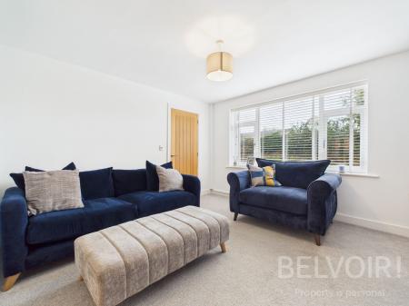 4 bedroom Semi-detached house for sale in Richmond Drive, Copthorne, Shrewsbury, SY3